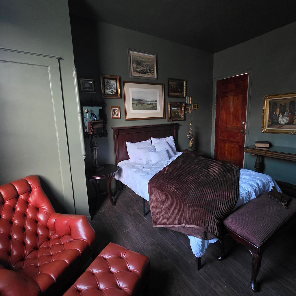 The Dr J.C. Lincoln Room at The Lincoln House Inn